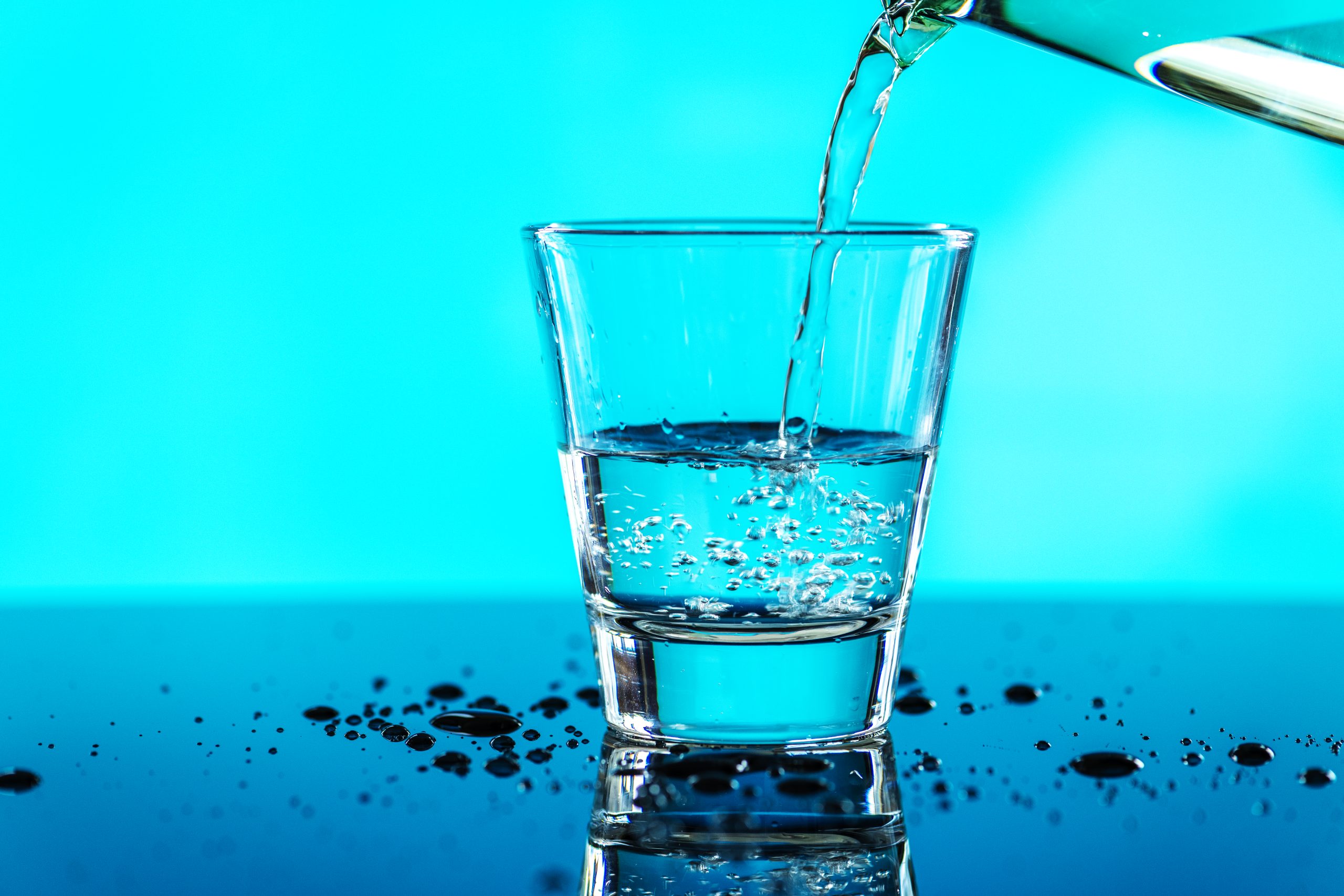 Glass of water Image 3540897 by rawpixel.com on Freepik