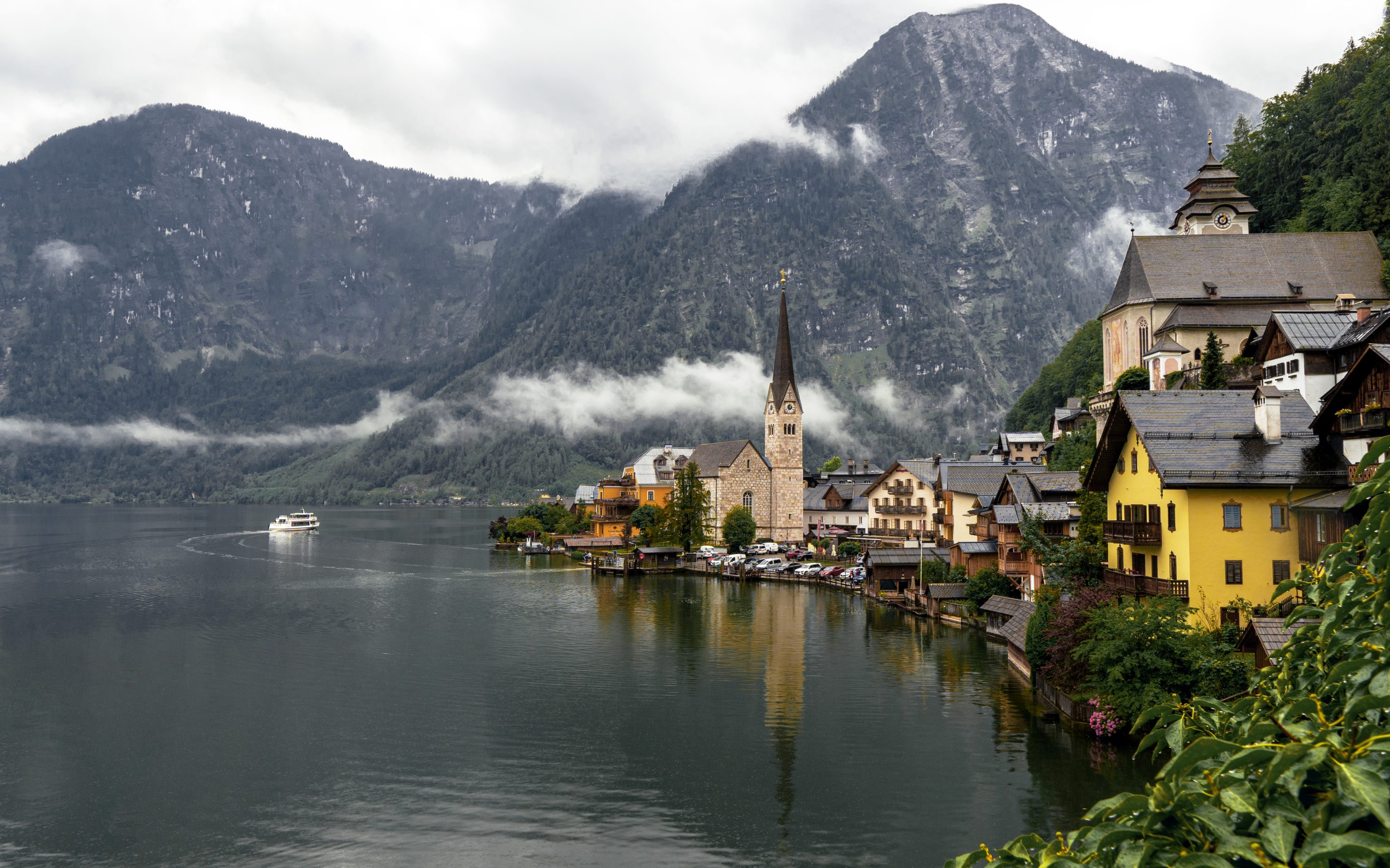Mountains by lake image 17246843 by wirestock on Freepik